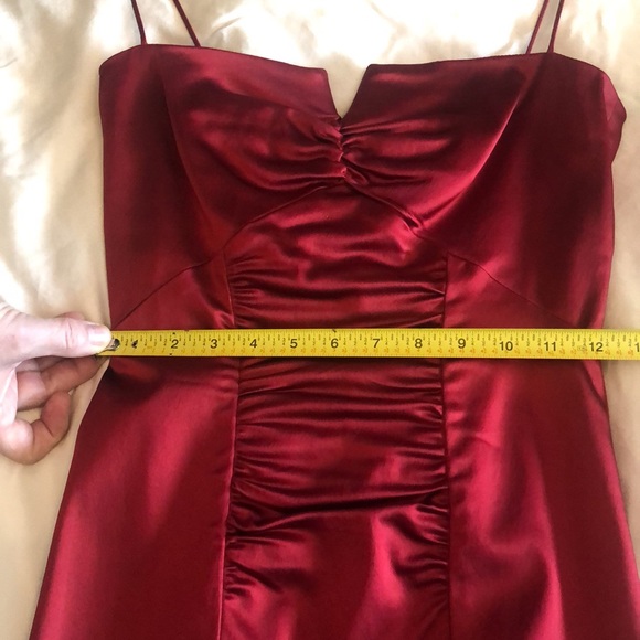 Nicole Miller collection strapping red bodycon - Picture 7 of 9